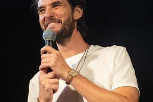 Bang Showbiz / Ben Barnes has got married