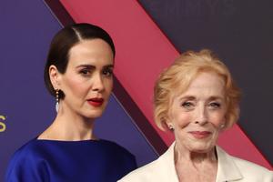 Bang Showbiz / Sarah Paulson and Holland Taylor won't work together