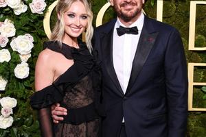 Bang Showbiz / Jason Segel and Kayla Radomski marry