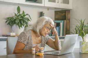Chatbots can summarize complex health information in understandable ways, but it can be tricky to tell whether these summaries are accurate.   FatCamera/E+ via Getty Images