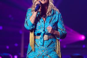 Bang Showbiz / Miranda Lambert will perform the halftime show