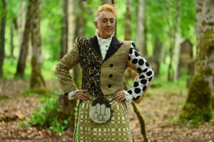 Euan Cherry/Peacock/Peacock/TNS