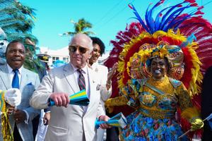 Bang Showbiz / King Charles danced in the Bahamas