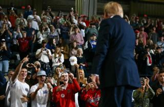 Kent Nishimura/AFP/GETTY IMAGES NORTH AMERICA/TNS